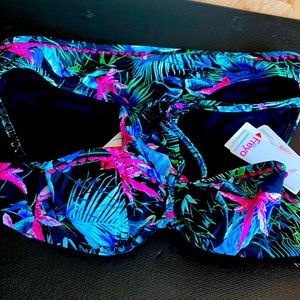NWT Freya jungle flower bikini